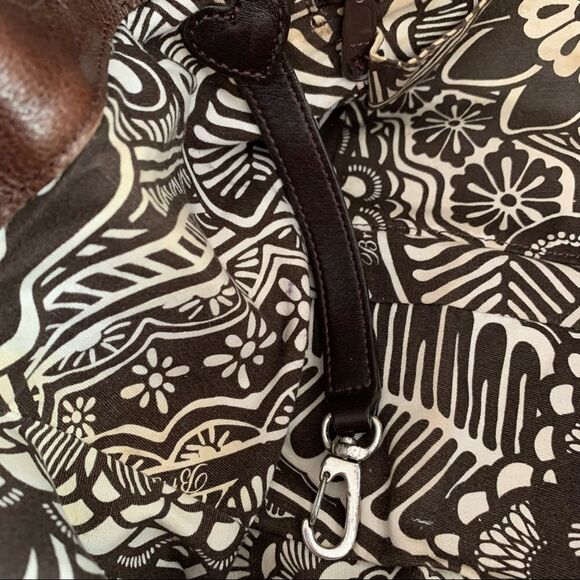 🖤 Brighton | Leather Expandable Shoulder Bag - Picture 7 of 9